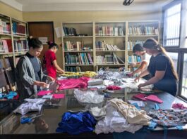 Costureras de Naguanagua se unen para confeccionar ropa interior para los afectados por los terremotos