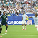 Uruguay empata ante Arabia Saudita y Sudamérica sigue sin ganar en el Mundial