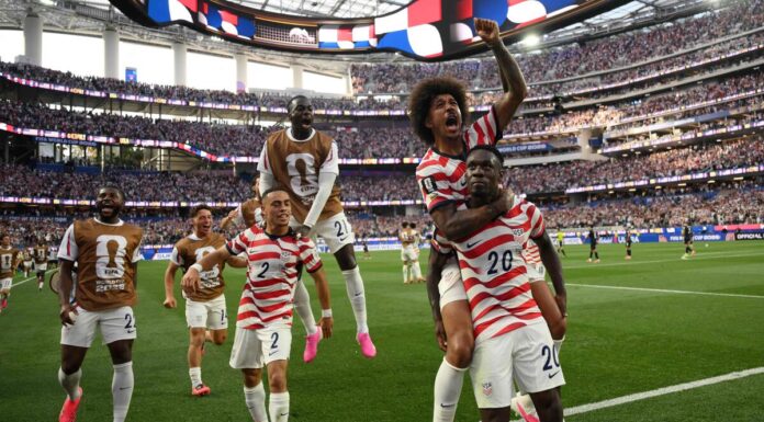 EE.UU. impone su ley y firma la primera goleada del Mundial contra Paraguay