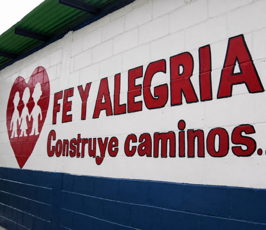 En La Sabaneta tienen 19 años educando con Fe y Alegría