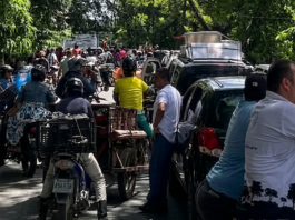 Cierre anticipado de la frontera deja a decenas de venezolanos varados en Arauca