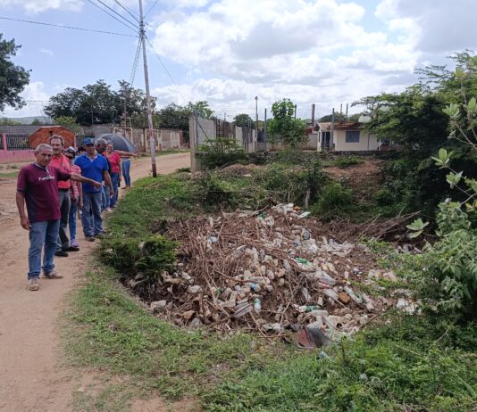 Vecinos advierten sobre riesgo de inundación en dos sectores al norte de Barquisimeto