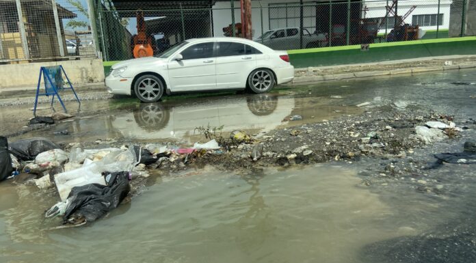 Inician trabajos para reparar bote de aguas blanca en la Av. Moyetones de Barquisimeto