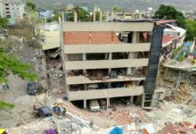 Mineros de El Callao continúan labores de rescate en La Guaira tras los terremotos del 24 de junio
