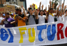 Democracia: ¿cómo enamorar a los jóvenes? Democracia y jóvenes