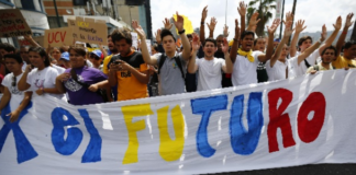 Democracia y jóvenes