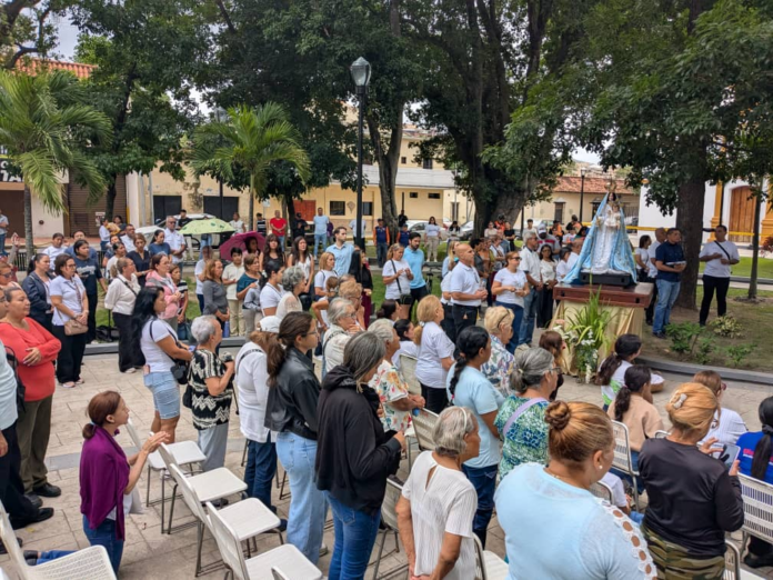 Oración en Naguanagua