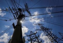 Especialista ve insuficiente una reforma de la ley para recuperar el sistema eléctrico