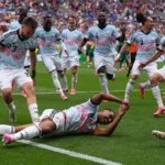 Bélgica avanza a octavos de final en agónico encuentro contra Senegal