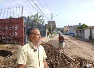 Aguacero en San Juan de los Morros colapsó drenaje de aguas residuales