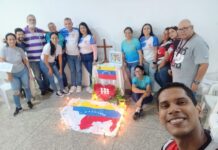 Elevan en San Juan de los Morros una oración por las víctimas de los terremotos