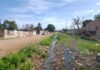 Comunidad del sector Rómulo Gallegos denuncia bote de aguas servidas desde hace 10 años