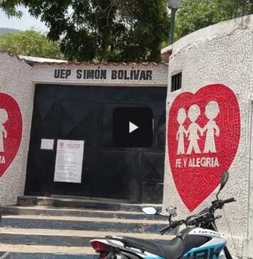 “Aquí estamos los que quedamos vivos. Espero que nos sigan prestando la colaboración”