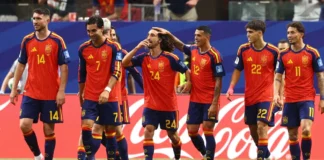 España arrolla a Austria y se mete en octavos con un fútbol brillante