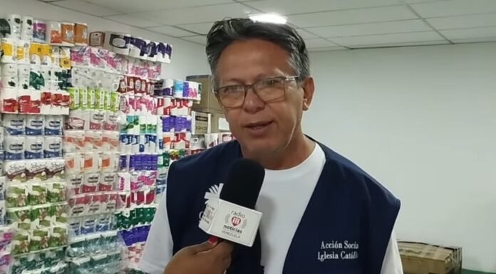 Más de 150 voluntarios atienden el centro de acopio de Cáritas en Falcón