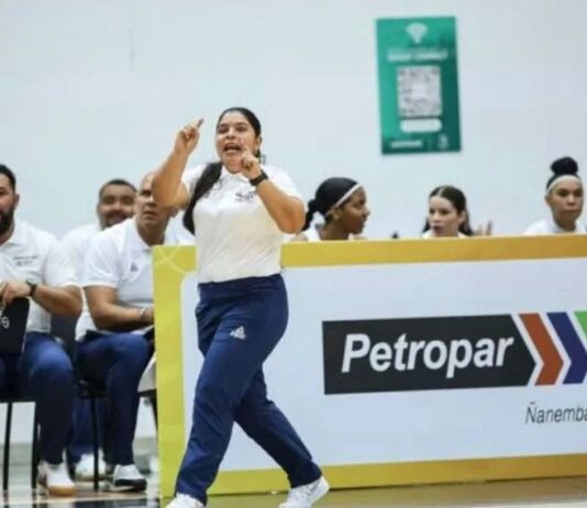 Selección nacional de baloncesto femenina tiene nueva entrenadora