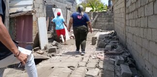 Grietas y hundimientos: las fachadas que dejó el doble terremoto en los hogares de Boca de Aroa