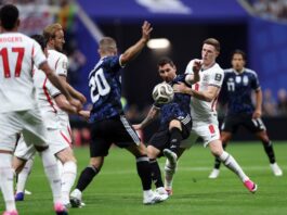 Argentina derrota de maneta agónica a Inglaterra