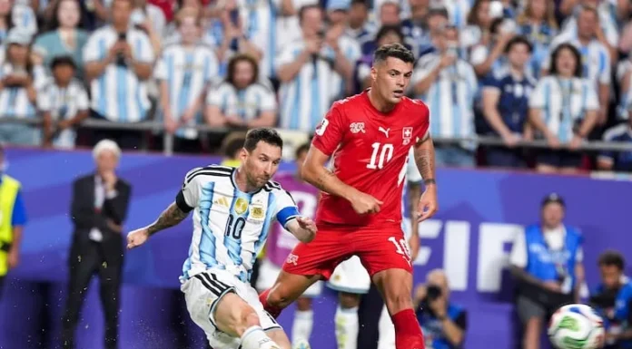 Argentina pasa a semifinales de forma dramática y va contra Inglaterra