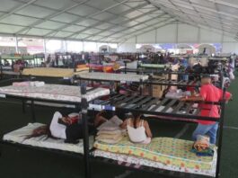 Llaman a garantizar servicios básicos en refugios para evitar riesgo sanitario tras doble terremoto